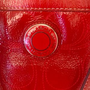 Coach Signature  C Red patent leather Bag